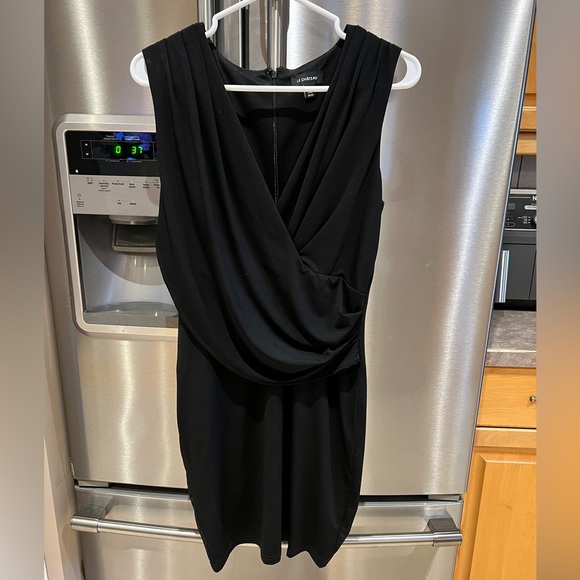 Dress - Picture 1 of 3